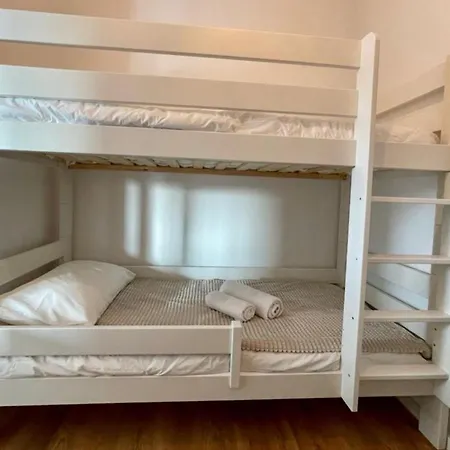 Apartman Lux 3-bedroom In The Center