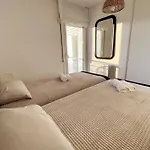 Apartman Lux 3-bedroom In The Center