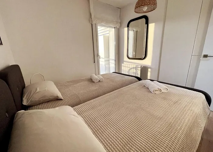 アパート Lux 3-bedroom In The Center